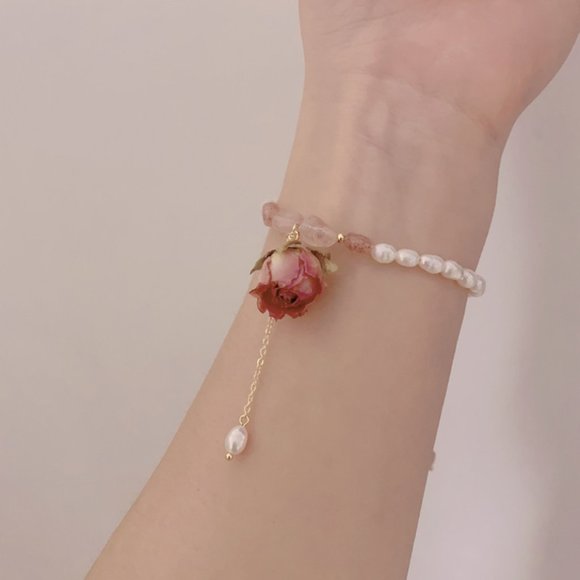 Gold Plated Eternal Flower Natural Freshwater Pearls Charm Bracelets - Picture 13 of 15